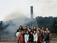2011年4月公司组织部分员工外出参观旅游